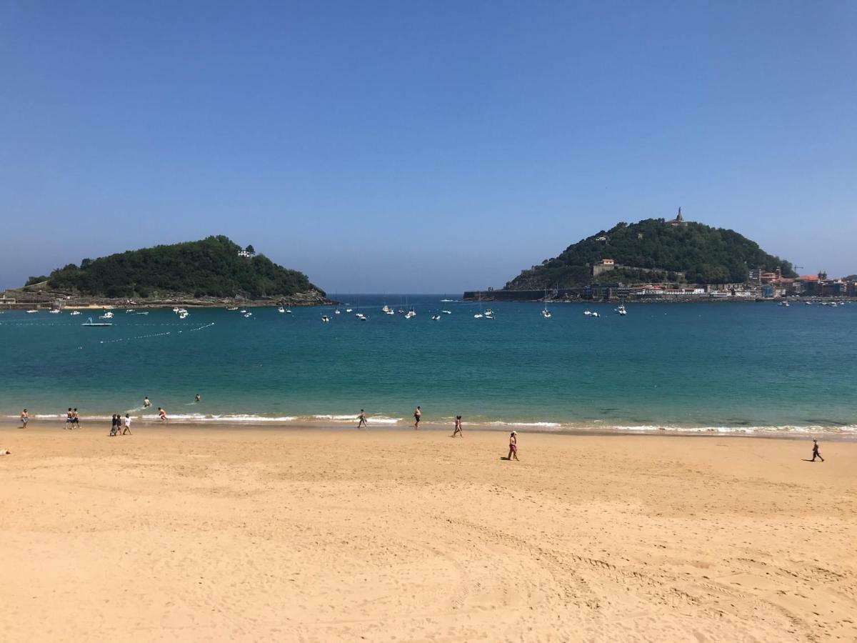 La Madame on La Concha Beach, Seaview Apartment San Sebastián Exterior foto